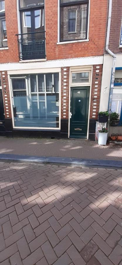 Iru, Not For Parties, Not A Hotel, Room With No Kitchen Amsterdam Eksteriør billede