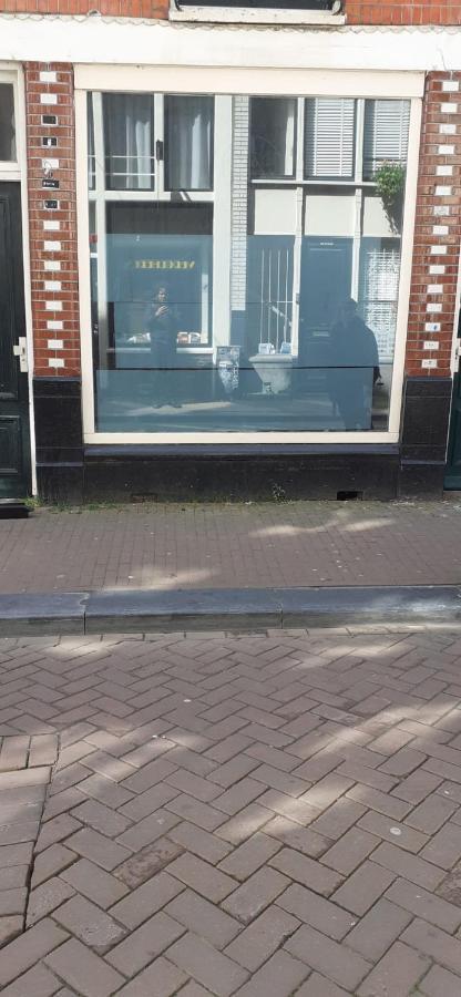 Iru, Not For Parties, Not A Hotel, Room With No Kitchen Amsterdam Eksteriør billede